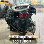 Motor Hino 300